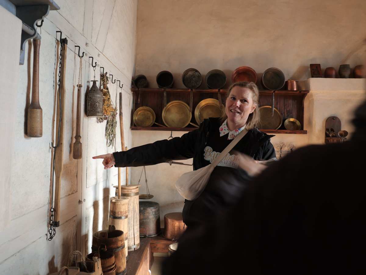 Daiga a contar histórias no Castelo de Bauska